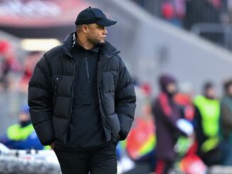 Vincent Kompany freute sich über einen Sieg, nicht aber über die Schlussphase.