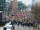 «Alle zusammen gegen den Faschismus» skandieren die Teilnehmer einer Demonstration in Hamburg.