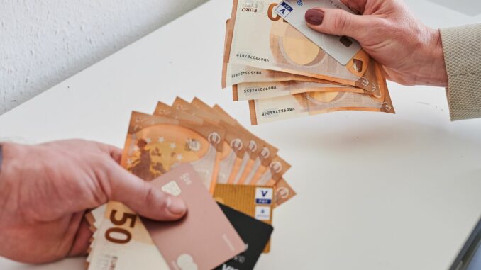 In Hamburg haben sich die Zahlen zum Gender Pay Gap kaum geändert. (Archivbild)