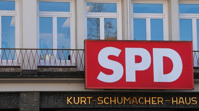 An diesem Wochenende könnte die Hamburger SPD sich entscheiden, ob sie wieder mit den Grünen oder lieber mit der CDU über die Bildung der neuen Landesregierung verhandeln will. (Archivbild)