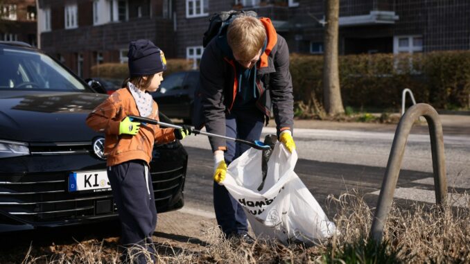 Bei der Aufräumaktion «Hamburg räumt auf!» wurden in diesem Jahr 135 Tonnen Müll gesammelt.